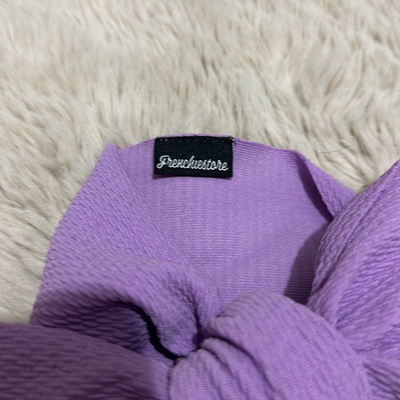 Dog Shirt and Bow - Picture 3 of 6